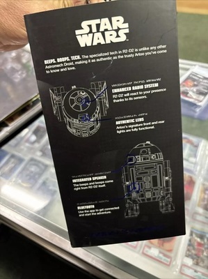   Sphero    R2-D2 (,  3)